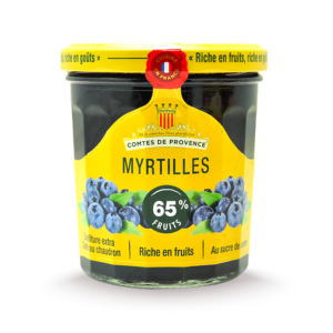 pot de confiture de myrtilles